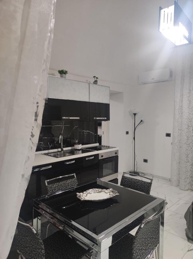La Casa Di Titina Lägenhet Neapel Exteriör bild